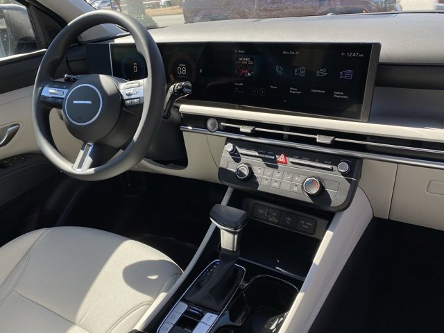 New 2025 Hyundai Tucson SE image 37