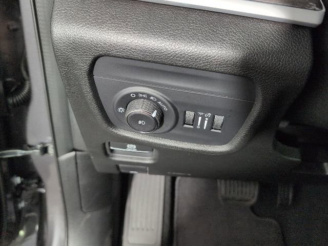 New 2025 Jeep Grand Cherokee L Limited AWD/4WD image 17