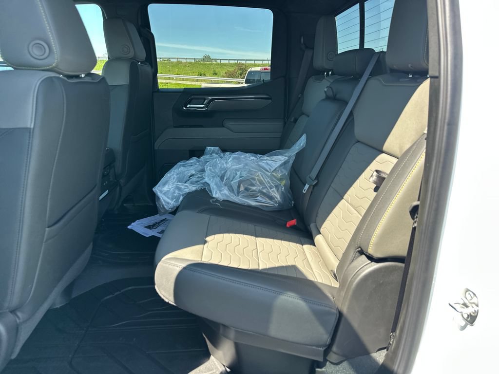 New 2026 Chevrolet Silverado 1500 ZR2 AWD/4WD image 15