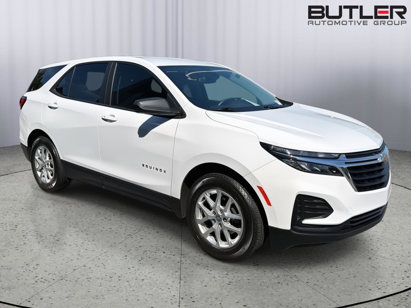Used 2023 Chevrolet Equinox LS w/ LS Convenience Package FWD image 8