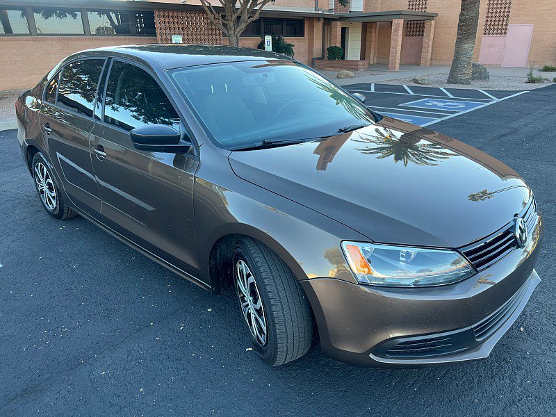 Used 2014 Volkswagen Jetta S image 5