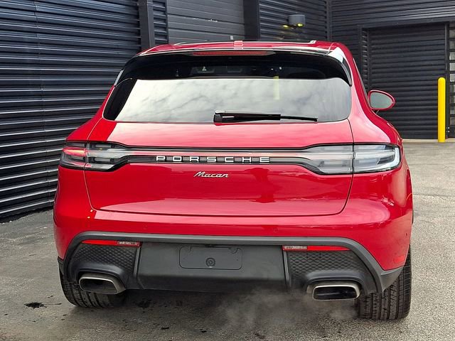 Certified 2023 Porsche Macan Turbo image 6