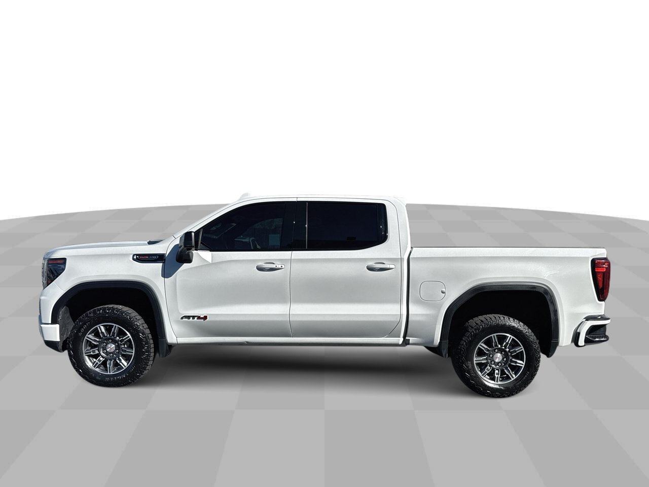 Used 2025 GMC Sierra 1500 AT4 AWD/4WD image 5