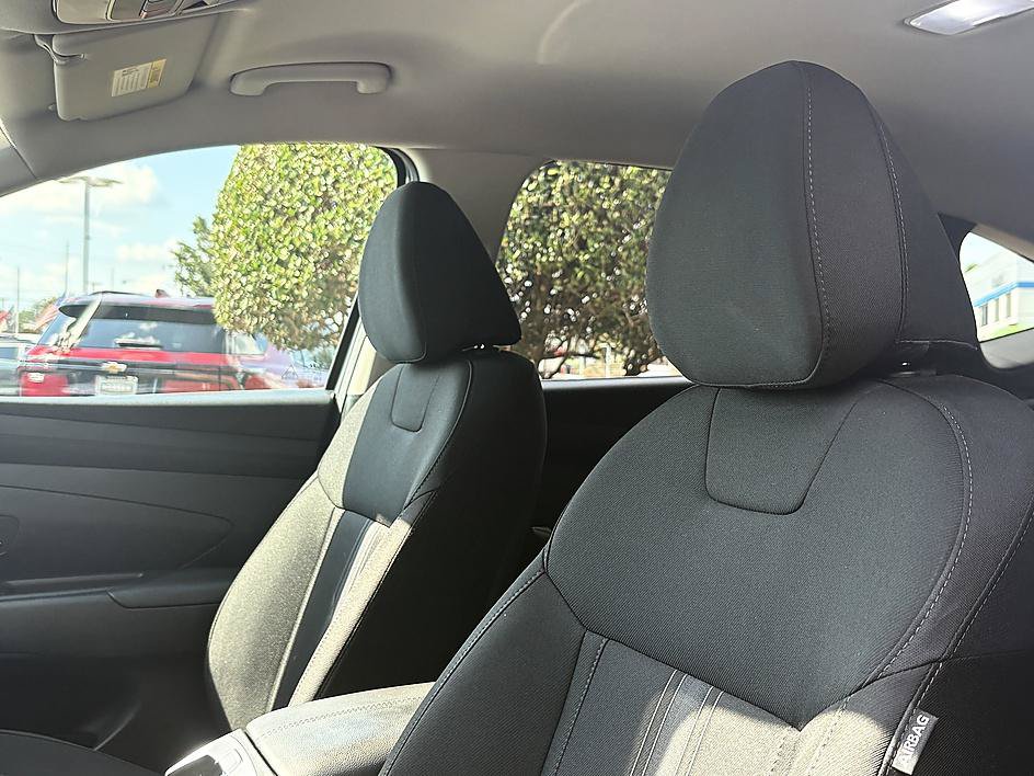 Used 2025 Hyundai Tucson SEL FWD image 17