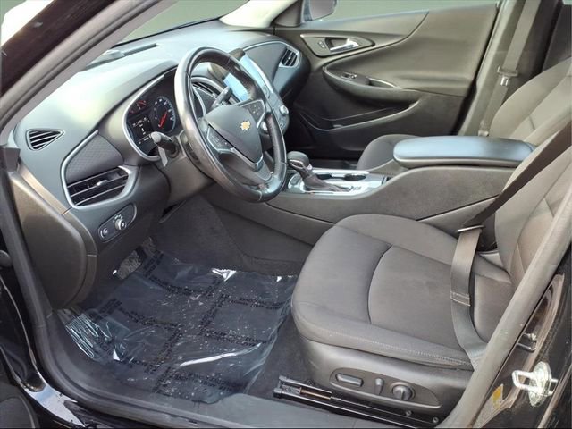 Used 2022 Chevrolet Malibu RS image 11
