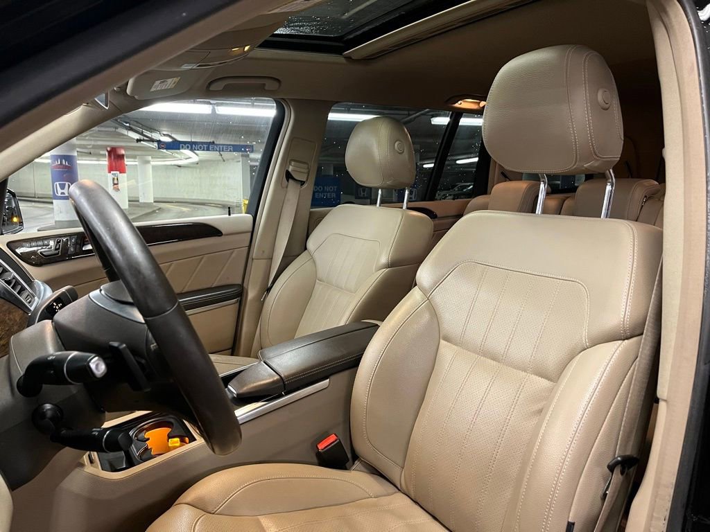 Used 2014 Mercedes-Benz GL 450 4MATIC image 18