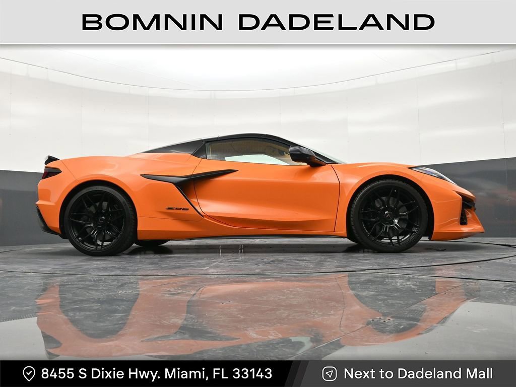 Used 2024 Chevrolet Corvette Z06 w/ Stealth Interior Trim Package image 26