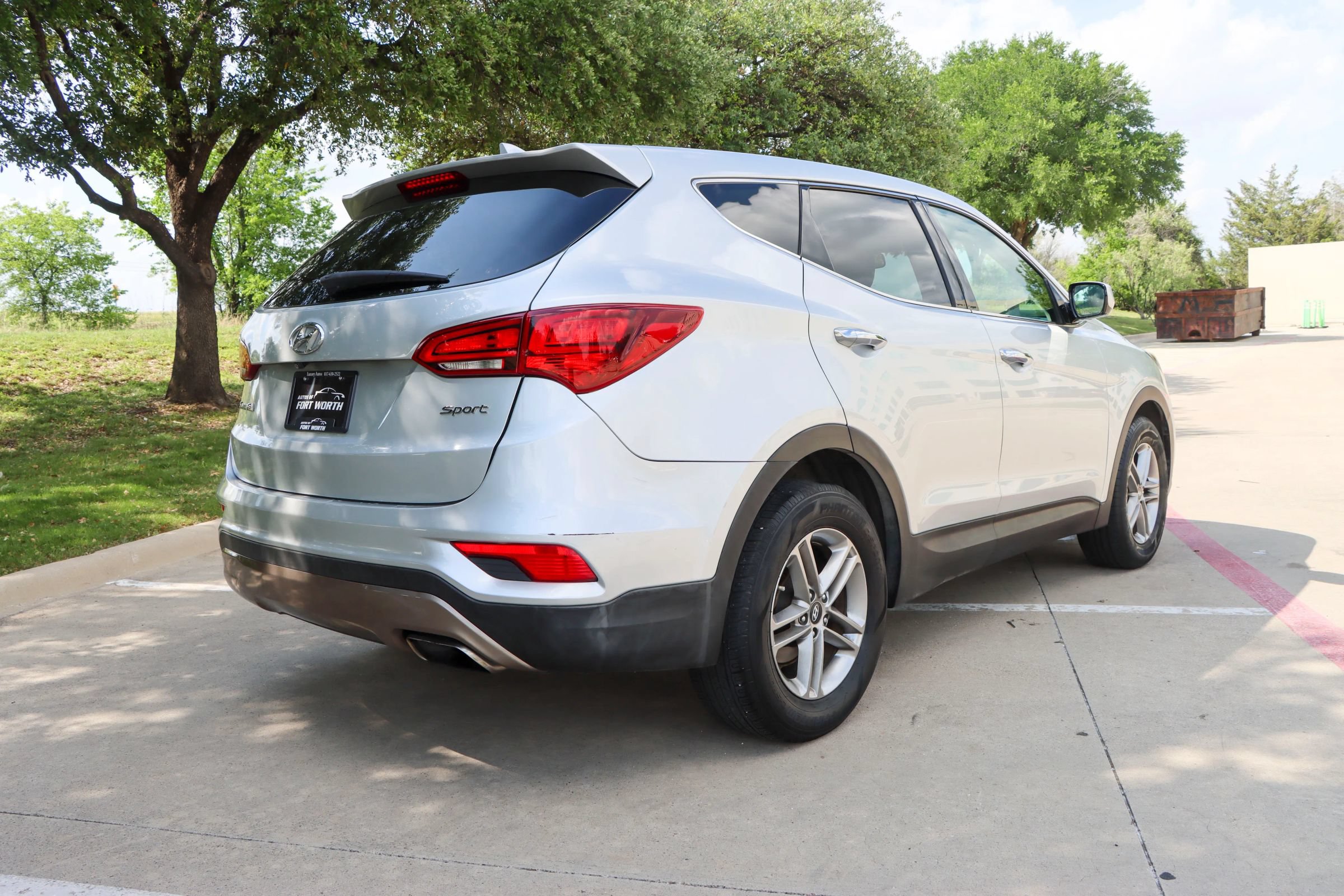 Used 2017 Hyundai Santa Fe Sport FWD image 7