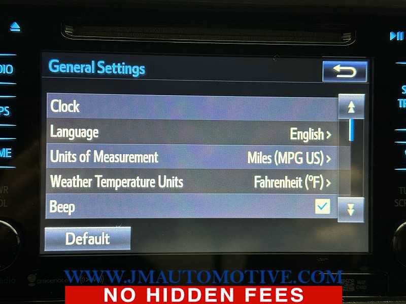 Used 2016 Toyota Tacoma TRD Sport image 28