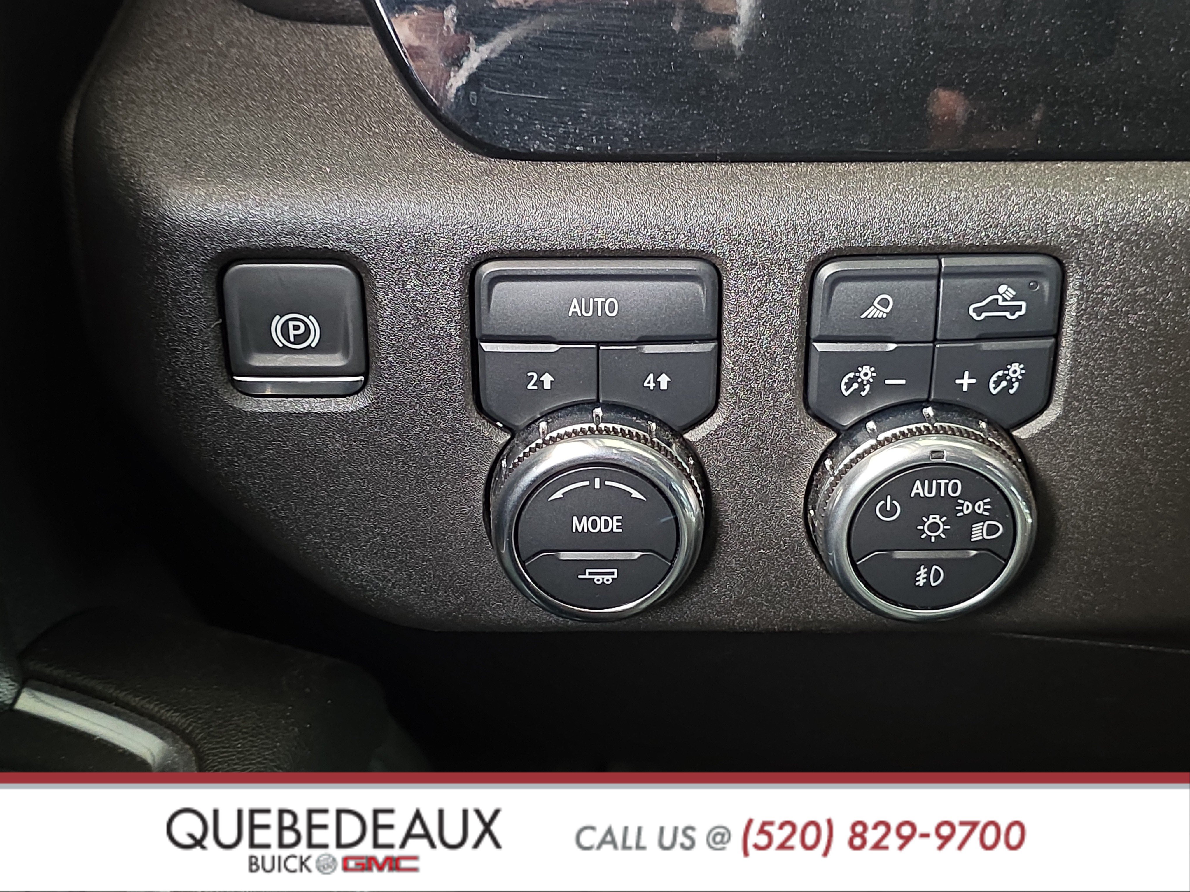 Used 2025 GMC Sierra 1500 Elevation w/ Elevation Premium Package AWD/4WD image 27