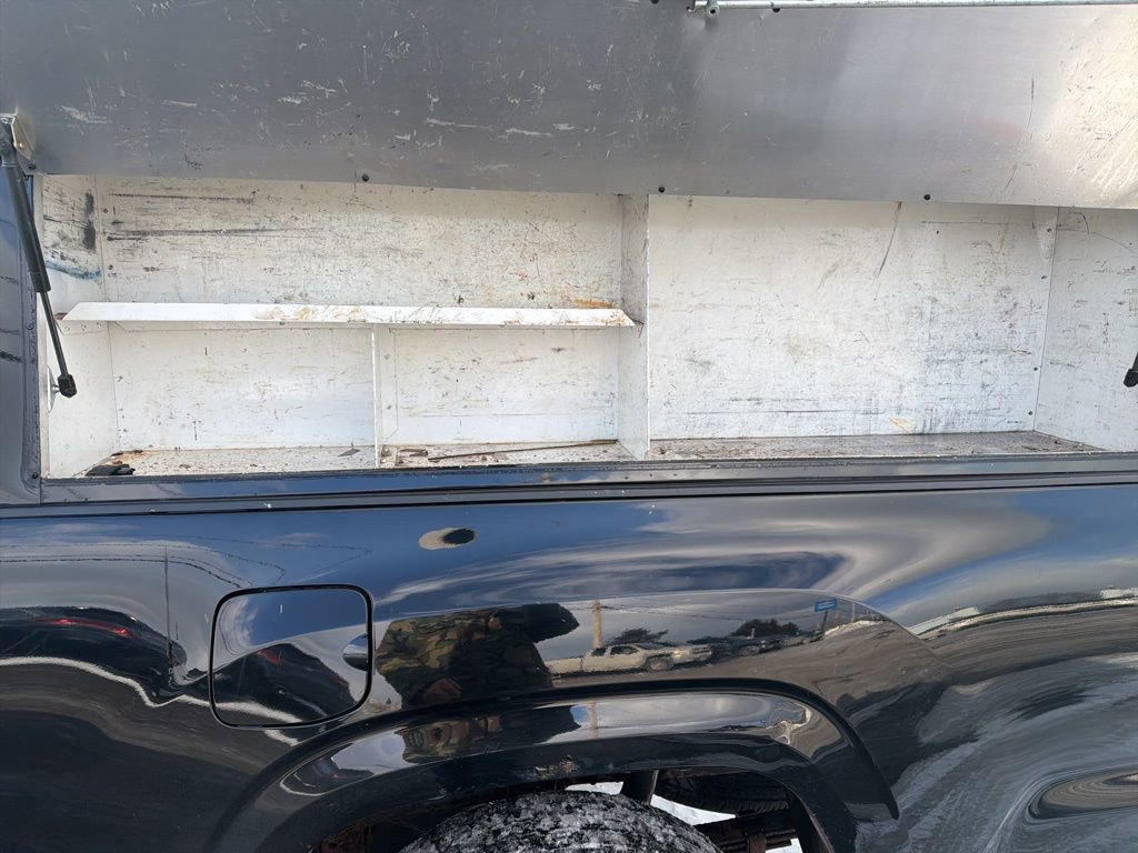 Used 2016 Toyota Tacoma SR5 w/ Towing Package image 11