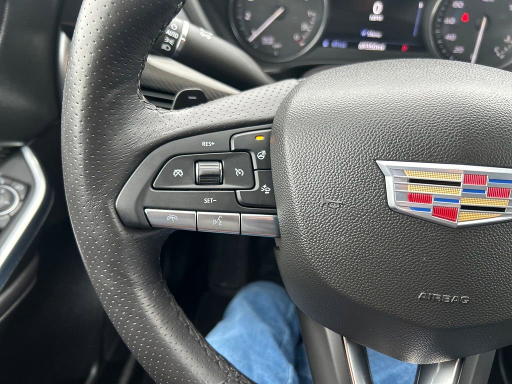 Used 2022 Cadillac XT4 Sport image 26