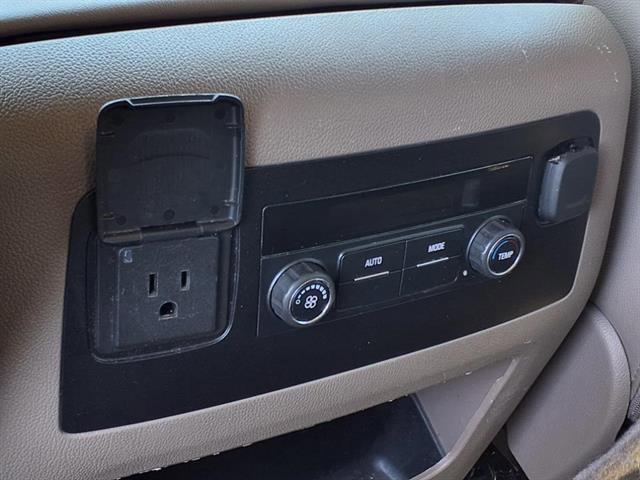 Used 2019 GMC Yukon SLT image 10