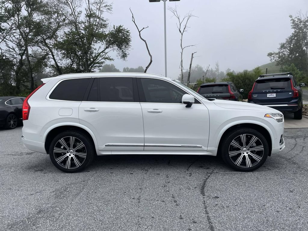 Used 2024 Volvo XC90 T8 Ultimate w/ Protection Package Premier AWD/4WD image 29