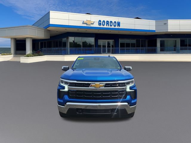 Used 2023 Chevrolet Silverado 1500 LT AWD/4WD image 9