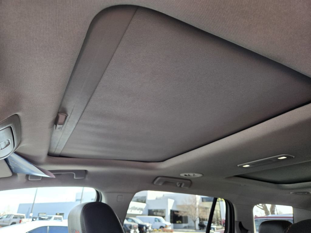 Certified 2023 GMC Acadia AT4 w/ Preferred Package image 21