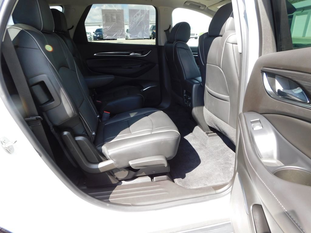 Used 2021 Buick Enclave Avenir w/ LPO, Hit The Road Package image 23