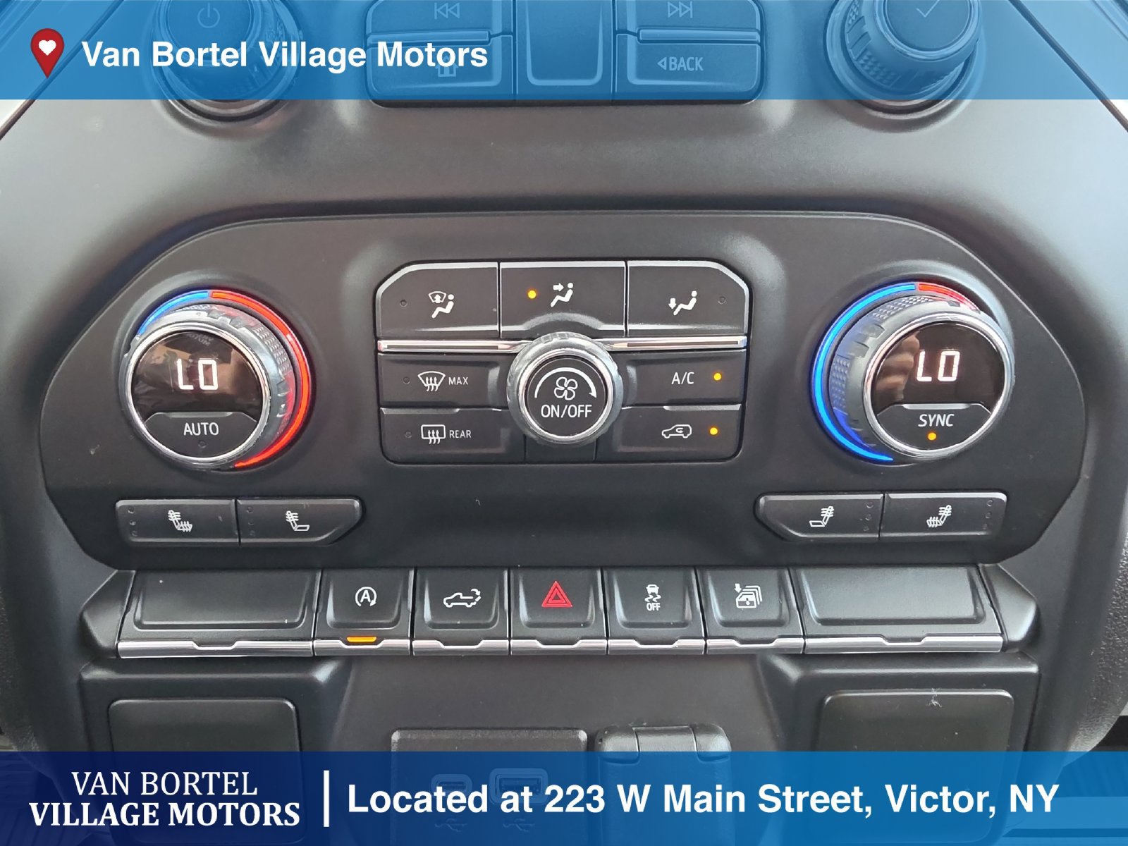 Used 2020 Chevrolet Silverado 1500 LT w/ All-Star Edition AWD/4WD image 20