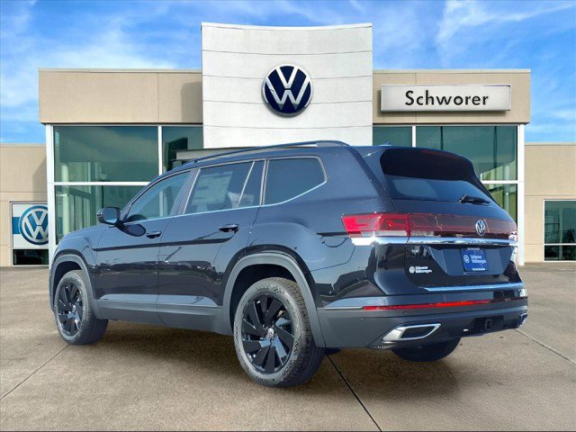 New 2026 Volkswagen Atlas SE image 2