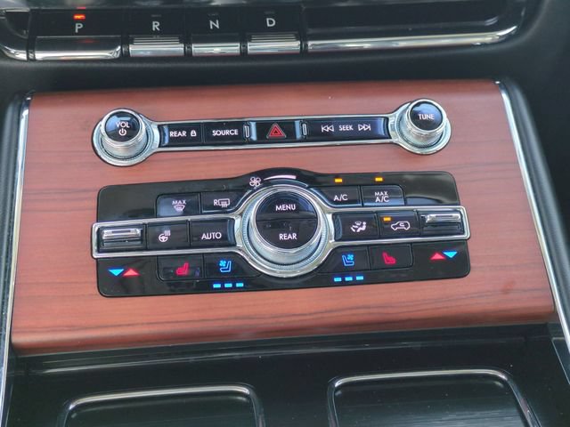 Used 2021 Lincoln Aviator Reserve w/ Equipment Group 202A AWD/4WD image 25