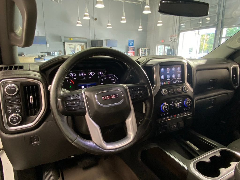 Used 2022 GMC Sierra 1500 SLT w/ SLT Premium Plus Package AWD/4WD image 19