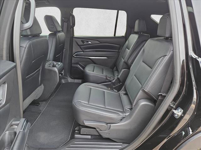 New 2026 Chevrolet Traverse LT image 17