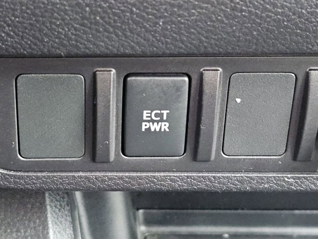 Used 2023 Toyota Tacoma TRD Sport AWD/4WD image 18