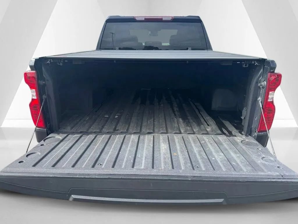 Used 2023 Chevrolet Silverado 1500 Custom w/ LPO, Dark Essentials Package AWD/4WD image 29
