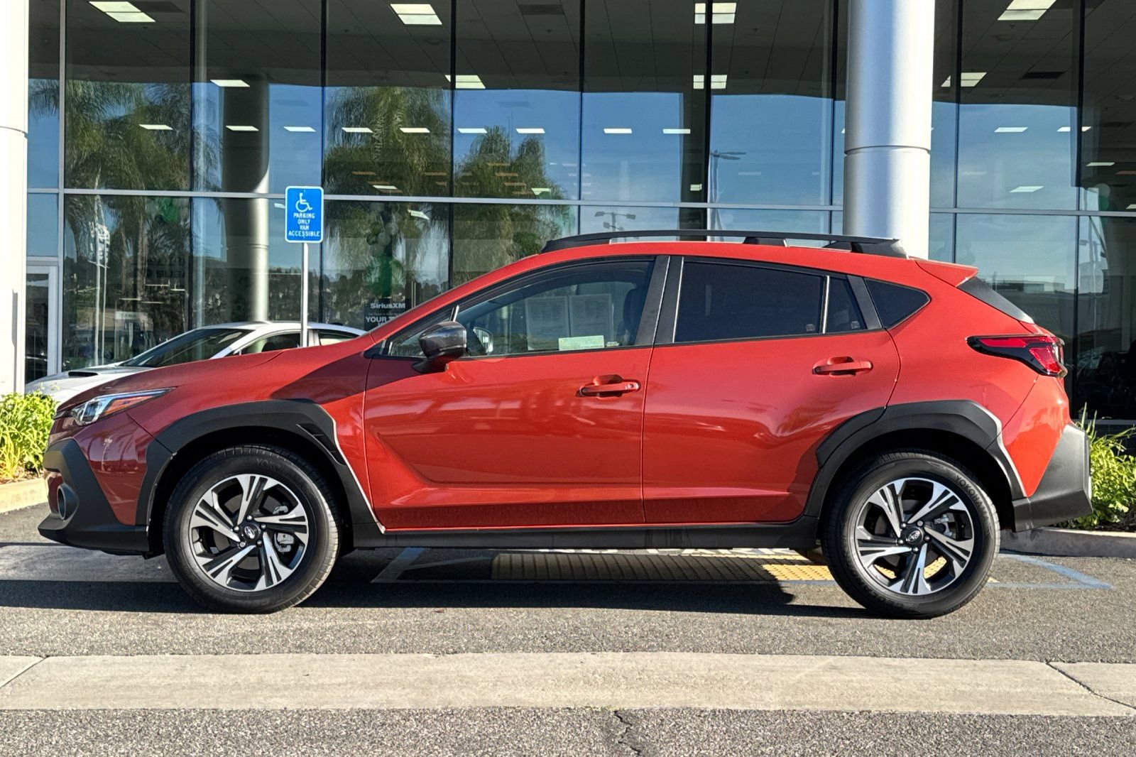 Certified 2025 Subaru Crosstrek 2.0i Premium w/ Crosstrek Mirror Package image 9