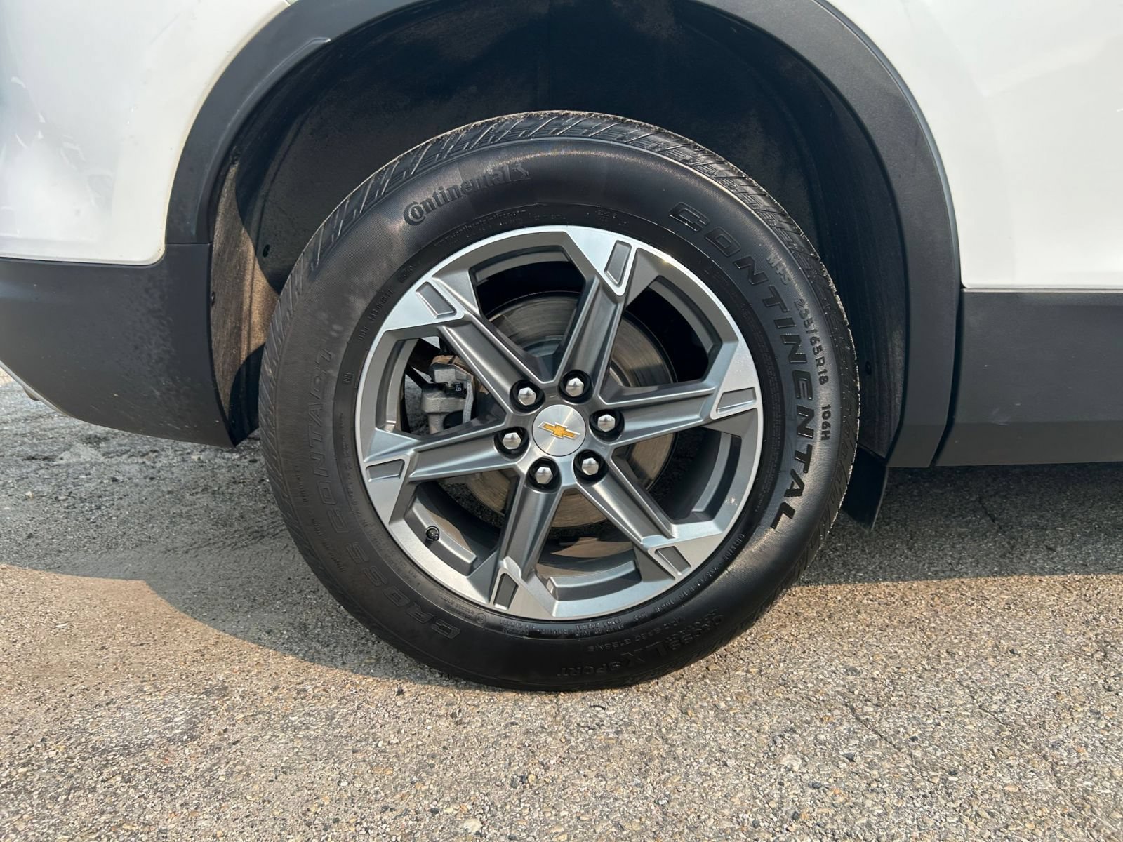 Used 2025 Chevrolet Blazer LT FWD image 24