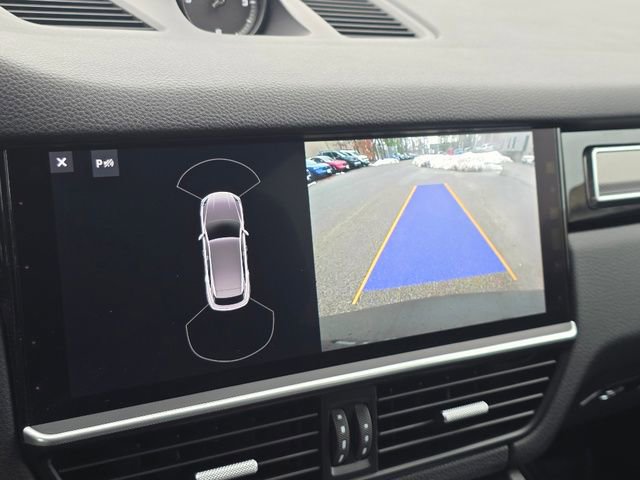 Used 2020 Porsche Cayenne image 29