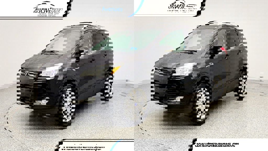 Used 2016 Ford Escape Titanium image 1