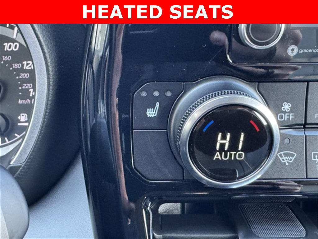 Certified 2022 Toyota Highlander XLE image 17