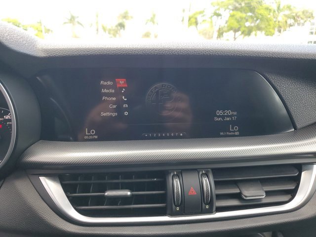 Used 2018 Alfa Romeo Stelvio Ti Sport image 72