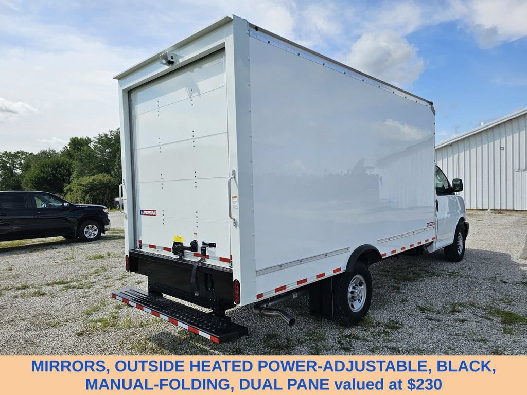 Used 2025 Chevrolet Express 3500 w/ Power Convenience Package RWD image 4