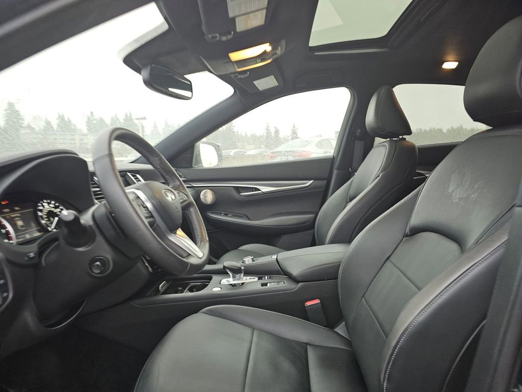 Certified 2022 INFINITI QX55 Essential w/ Proassist Package image 32