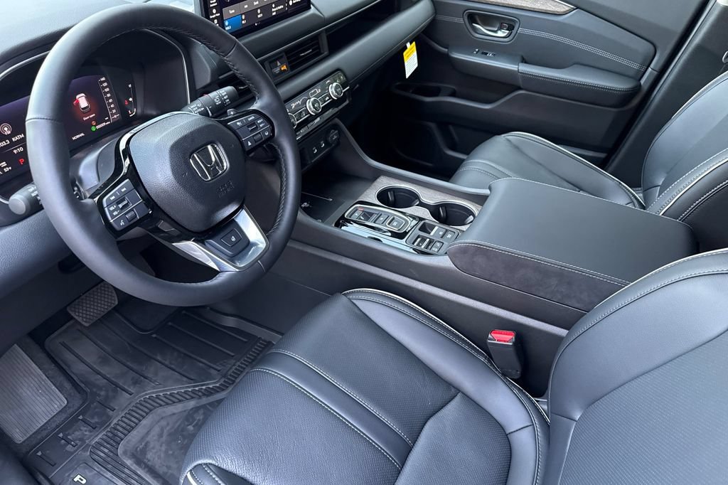 New 2026 Honda Pilot Elite image 3