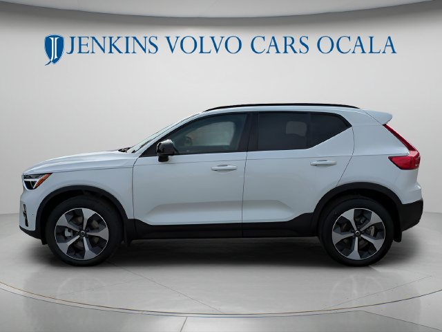 New 2026 Volvo XC40 B5 Plus w/ Protection Package Premier AWD/4WD image 7