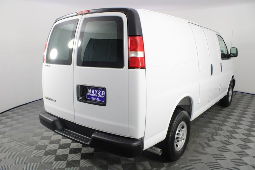New 2026 Chevrolet Express 2500 w/ Driver Convenience Package RWD image 20