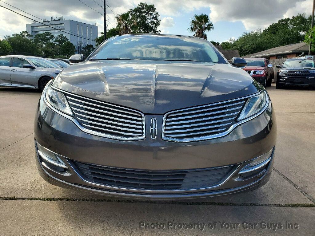 Used 2016 Lincoln MKZ w/ Equipment Group 300A Reserve FWD image 4
