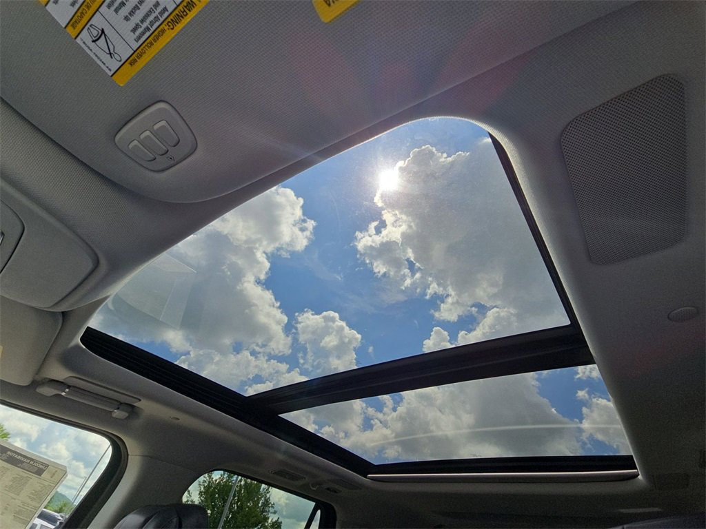 New 2025 Lincoln Navigator L Reserve image 22