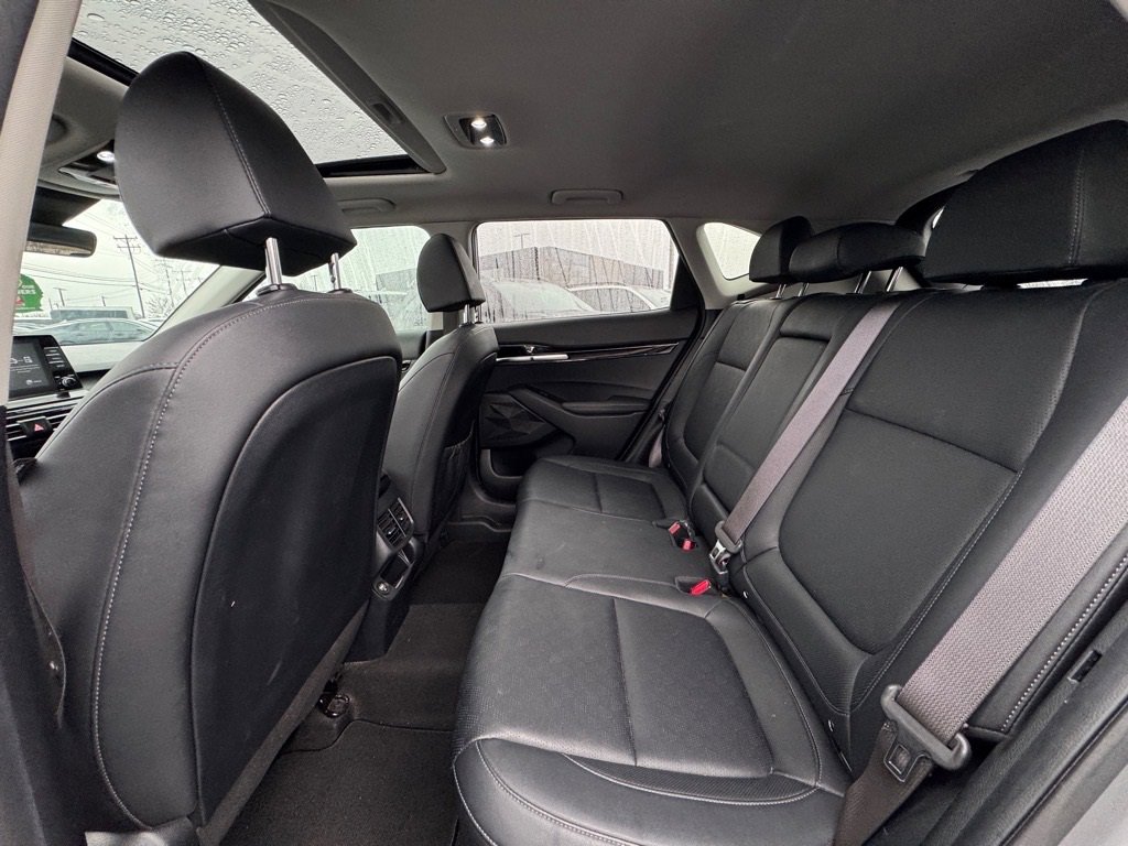Used 2021 Kia Seltos EX image 11
