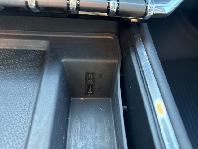 Used 2024 GMC Acadia Elevation w/ Luxury Package image 32