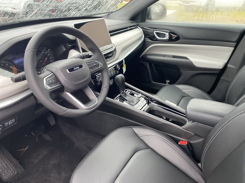 New 2026 Jeep Compass Limited image 22
