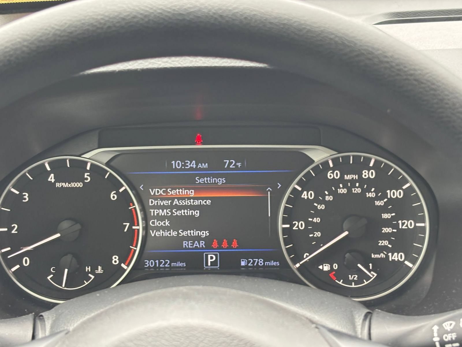 Used 2025 Nissan Altima 2.5 SV FWD image 40