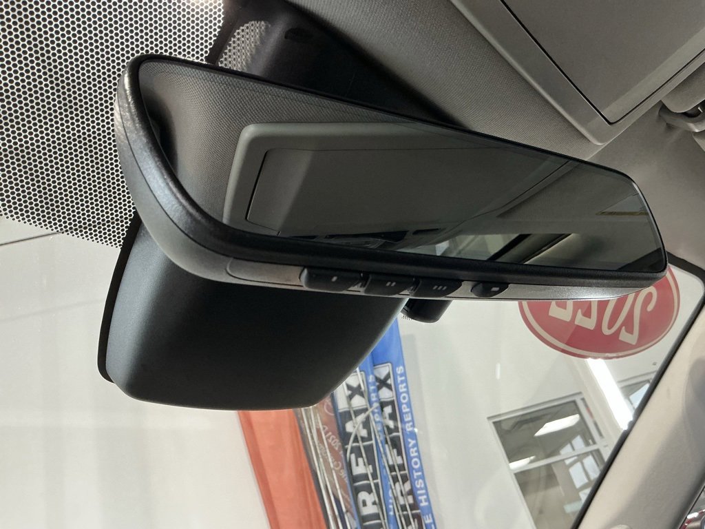 Used 2022 Toyota Highlander Platinum image 22