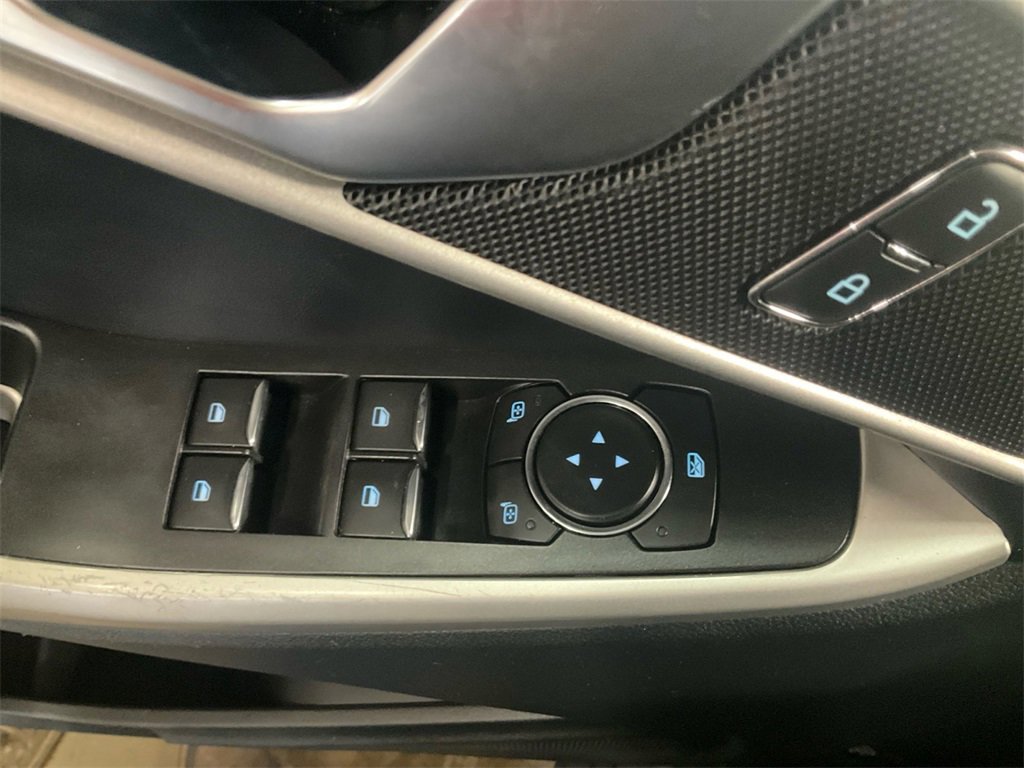 Used 2022 Ford Explorer XLT w/ Class IV Trailer Tow Package image 24