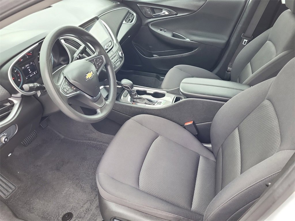 Certified 2025 Chevrolet Malibu LT image 7