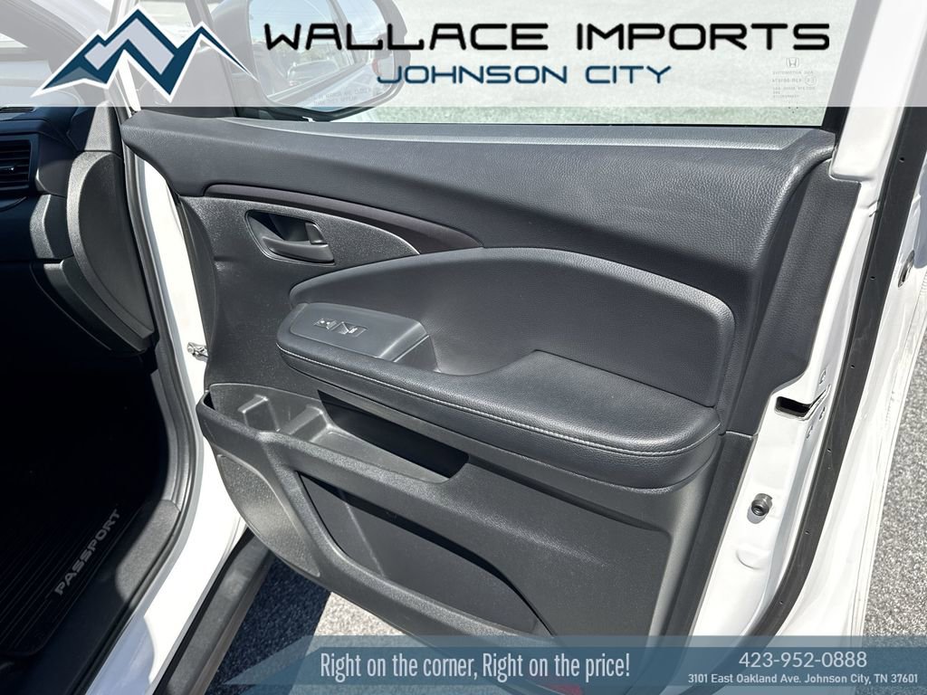 Used 2023 Honda Passport EX-L image 37