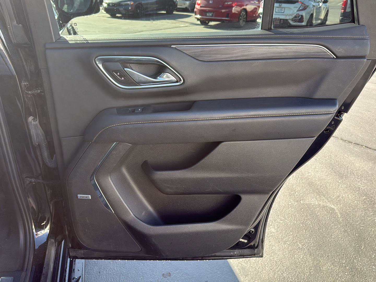 Used 2022 GMC Yukon SLT w/ SLT Luxury Package AWD/4WD image 34